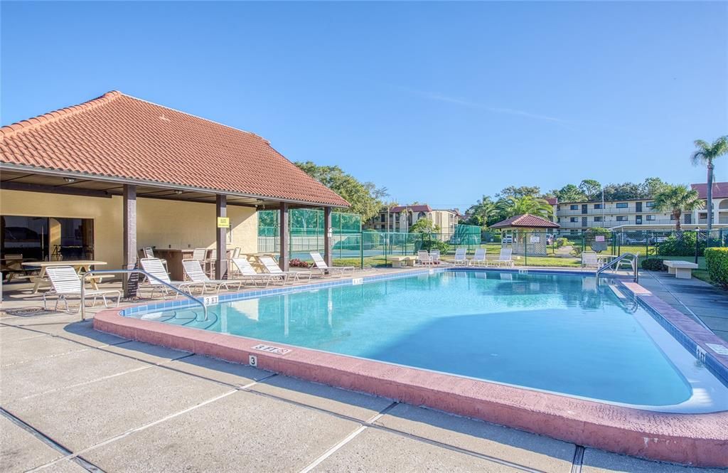 待售: $149,000 (2 贝兹, 2 浴室, 1140 平方英尺)