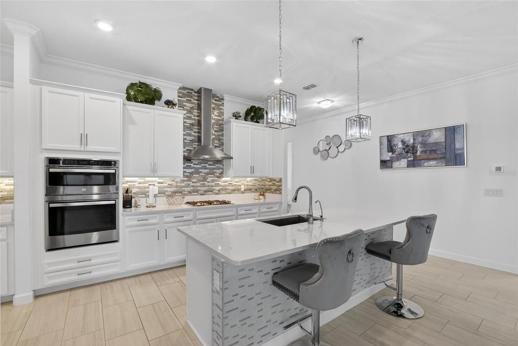 На продажу: $475,000 (2 спален, 2 ванн, 2328 Квадратных фут)