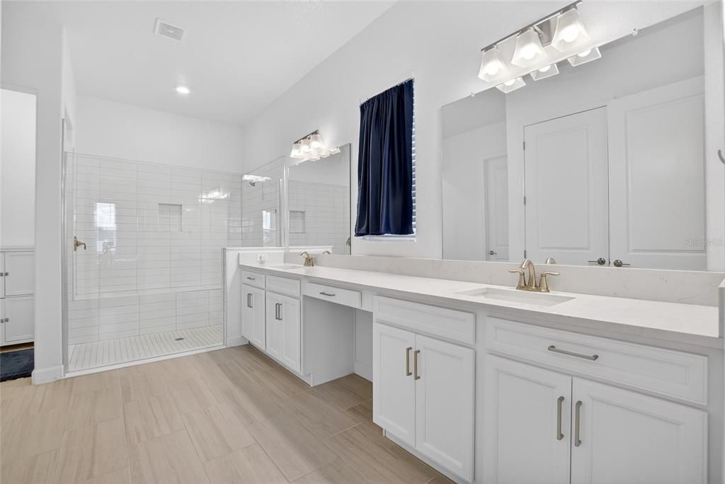 На продажу: $475,000 (2 спален, 2 ванн, 2328 Квадратных фут)