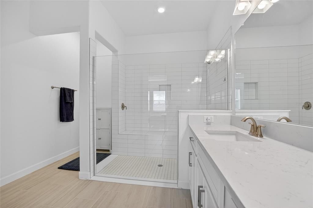 На продажу: $475,000 (2 спален, 2 ванн, 2328 Квадратных фут)