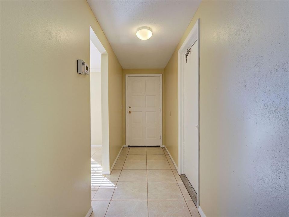 En Venta: $317,000 (3 camas, 2 baños, 1544 Pies cuadrados)