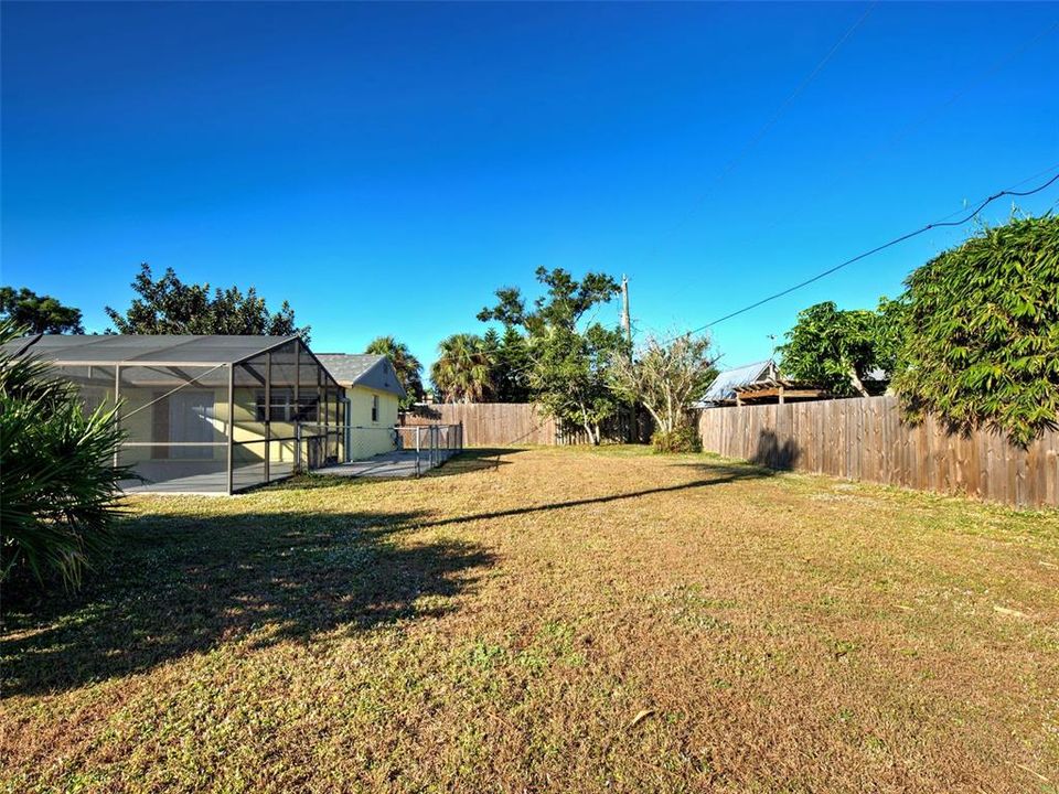 En Venta: $317,000 (3 camas, 2 baños, 1544 Pies cuadrados)