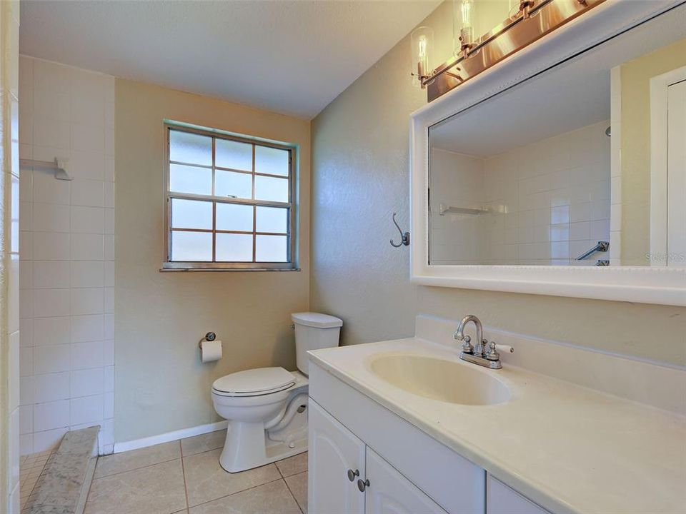 En Venta: $317,000 (3 camas, 2 baños, 1544 Pies cuadrados)