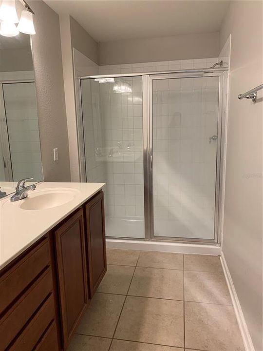 出租: $2,500 (3 贝兹, 2 浴室, 1644 平方英尺)