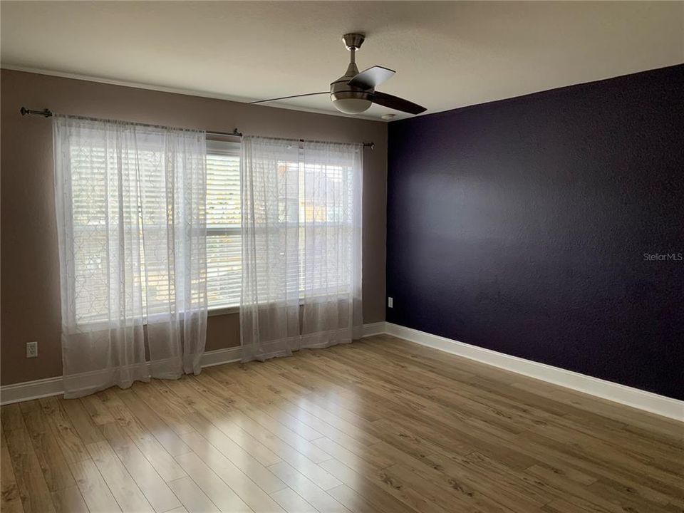 出租: $2,500 (3 贝兹, 2 浴室, 1644 平方英尺)