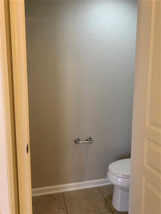 出租: $2,500 (3 贝兹, 2 浴室, 1644 平方英尺)