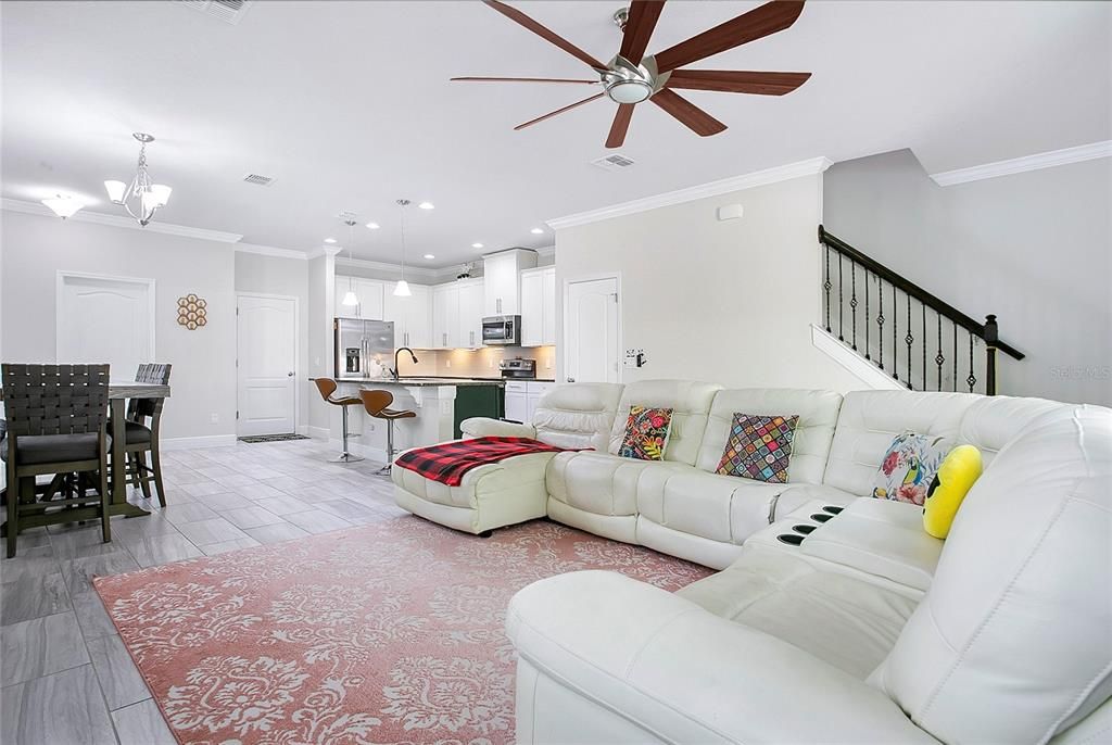 На продажу: $395,000 (3 спален, 2 ванн, 1787 Квадратных фут)