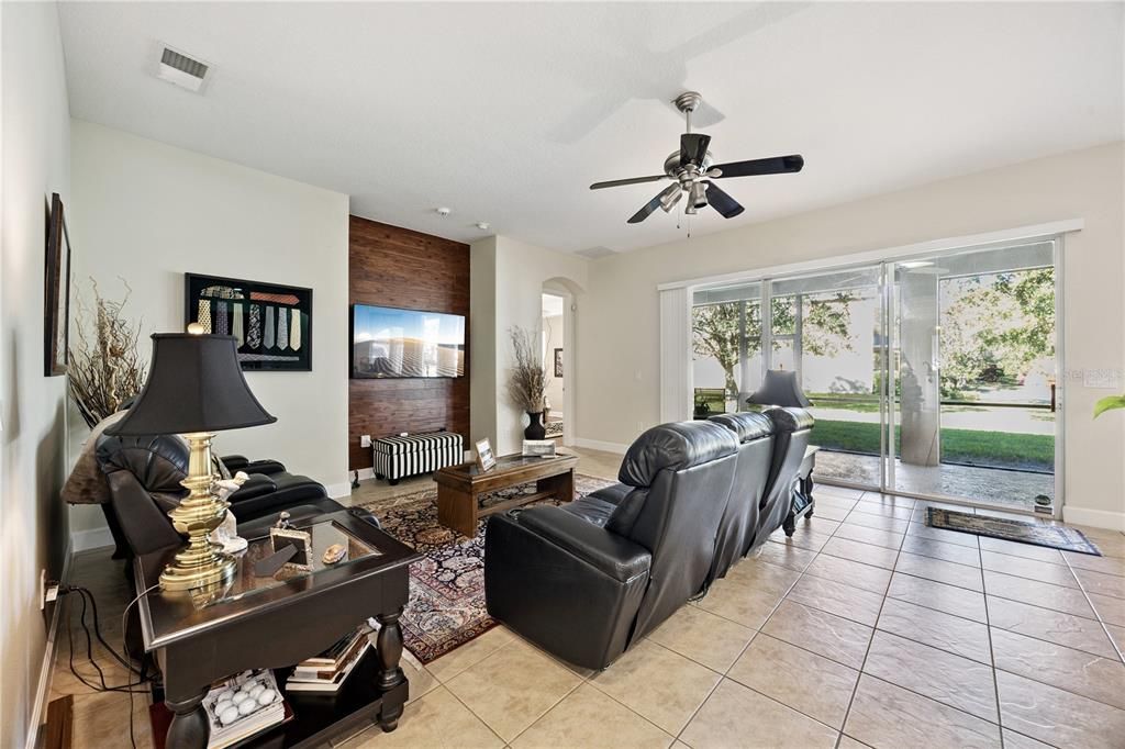 For Sale: $625,000 (4 beds, 3 baths, 2406 Square Feet)