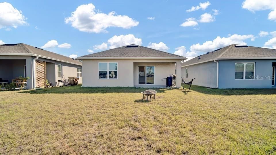 出租: $2,400 (3 贝兹, 2 浴室, 1501 平方英尺)