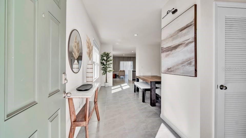 出租: $2,400 (3 贝兹, 2 浴室, 1501 平方英尺)