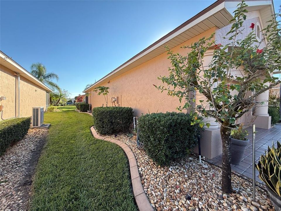 待售: $355,000 (3 贝兹, 2 浴室, 1820 平方英尺)