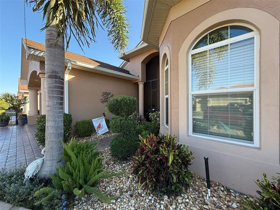 待售: $355,000 (3 贝兹, 2 浴室, 1820 平方英尺)