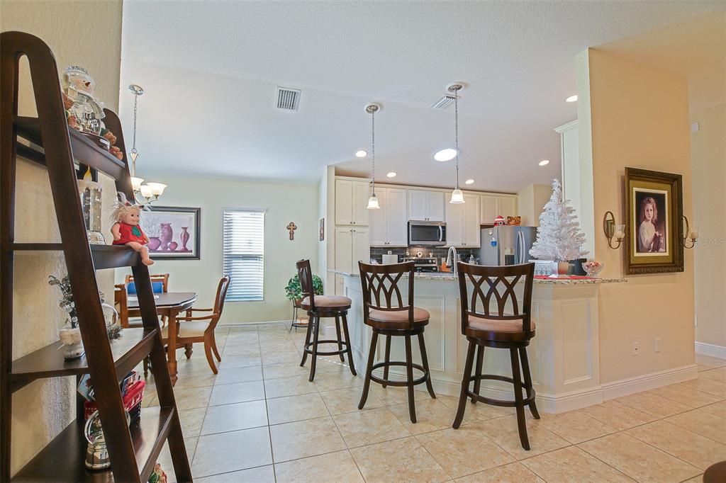 En Venta: $399,500 (3 camas, 2 baños, 1889 Pies cuadrados)