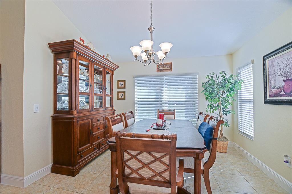 En Venta: $399,500 (3 camas, 2 baños, 1889 Pies cuadrados)