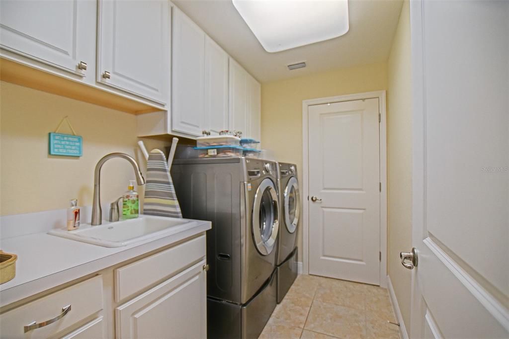 En Venta: $399,500 (3 camas, 2 baños, 1889 Pies cuadrados)