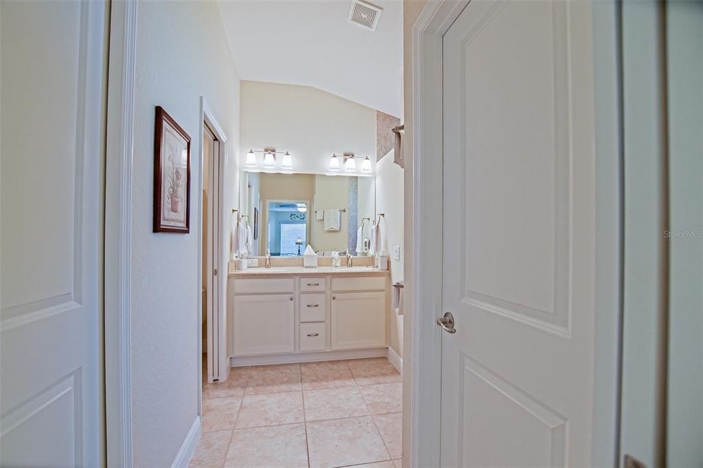 En Venta: $399,500 (3 camas, 2 baños, 1889 Pies cuadrados)