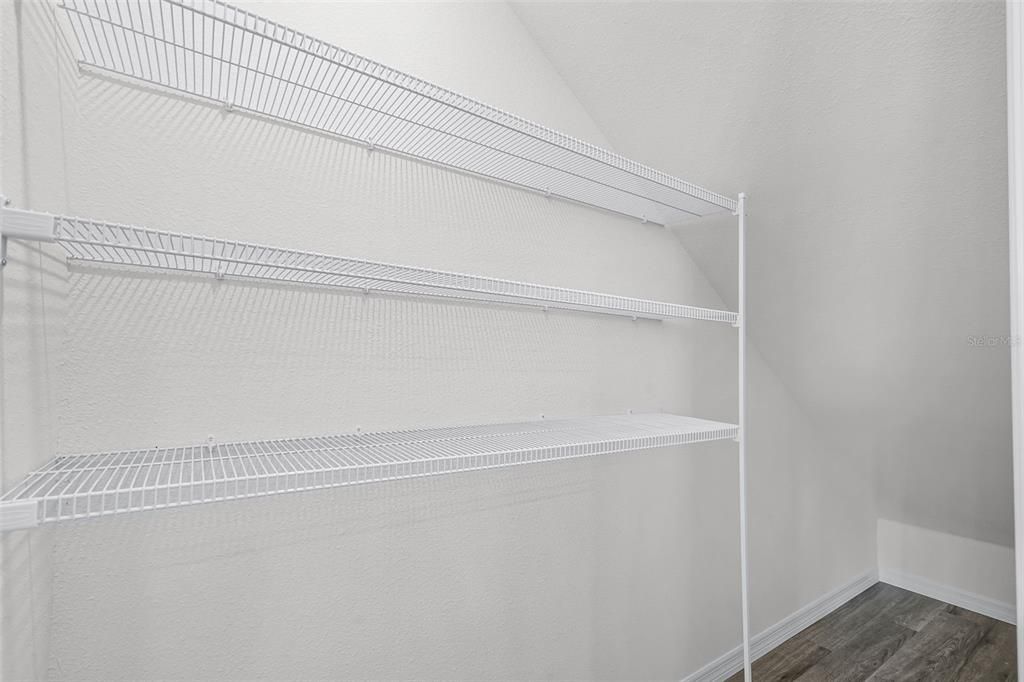 For Sale: $265,490 (3 beds, 2 baths, 1758 Square Feet)