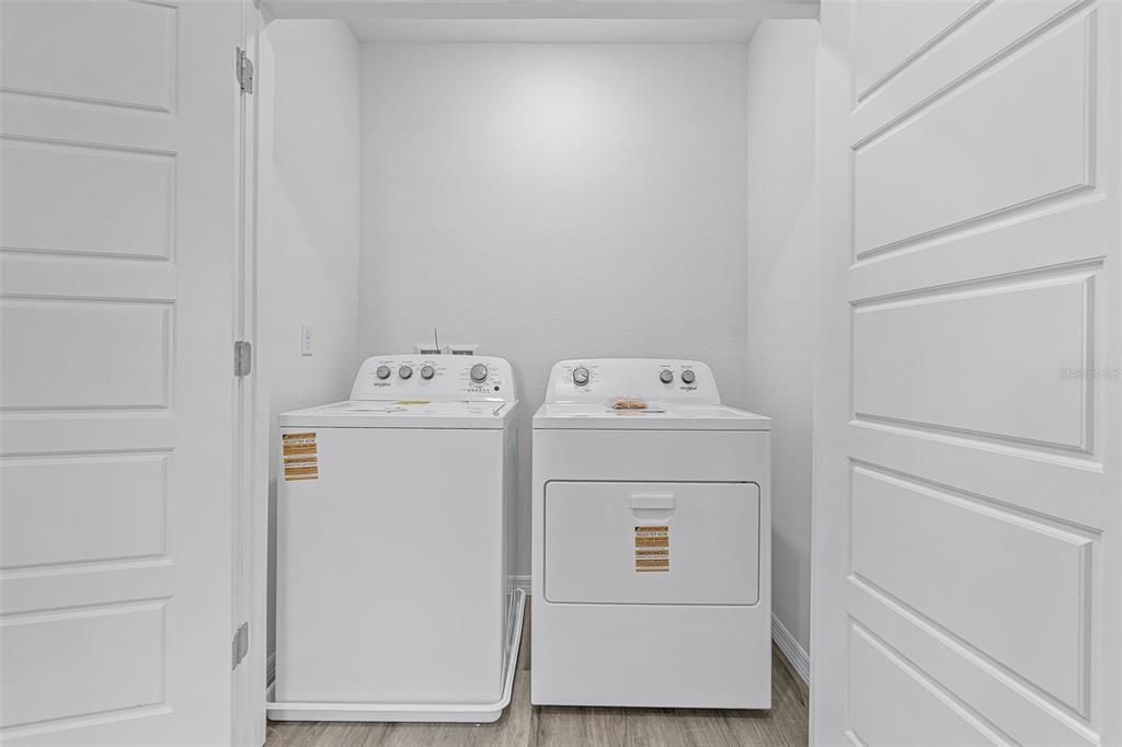 For Sale: $265,490 (3 beds, 2 baths, 1758 Square Feet)