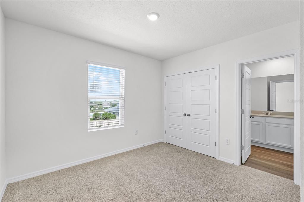 For Sale: $265,490 (3 beds, 2 baths, 1758 Square Feet)