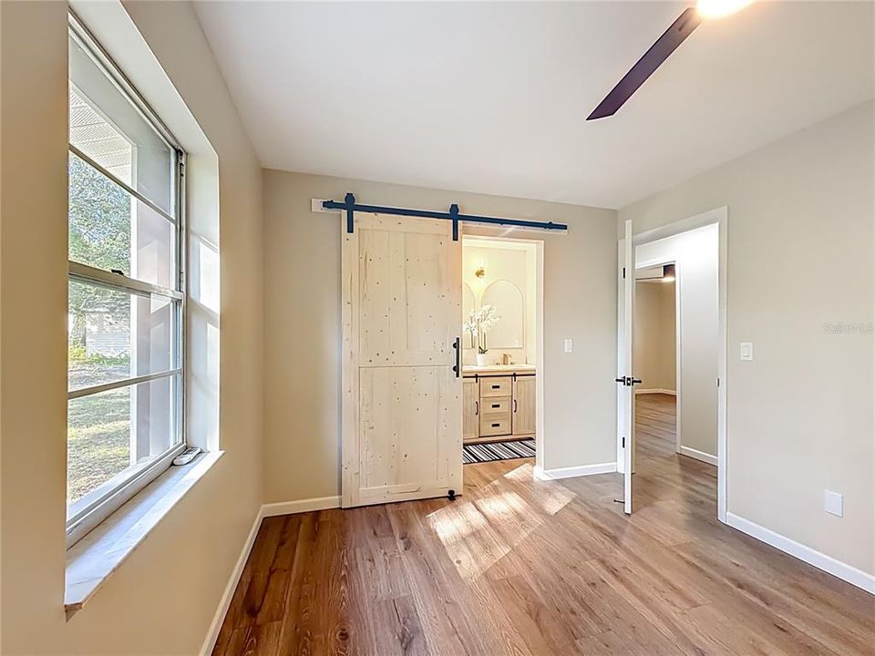 En Venta: $295,000 (3 camas, 2 baños, 1346 Pies cuadrados)