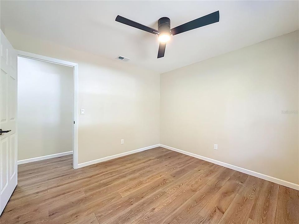 En Venta: $295,000 (3 camas, 2 baños, 1346 Pies cuadrados)