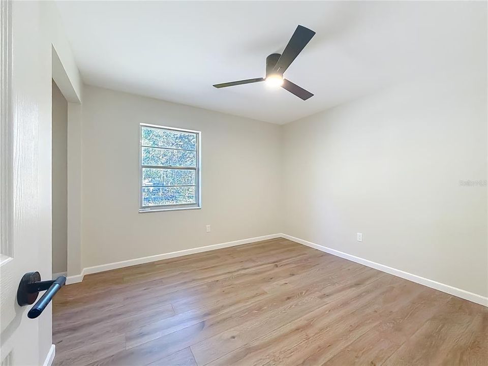 En Venta: $295,000 (3 camas, 2 baños, 1346 Pies cuadrados)