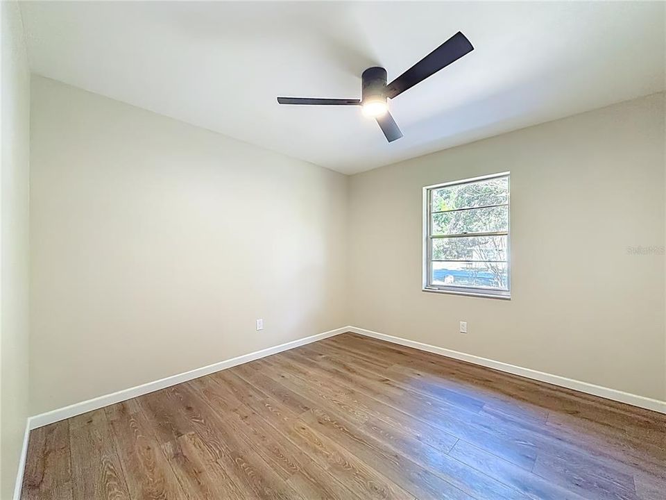 En Venta: $295,000 (3 camas, 2 baños, 1346 Pies cuadrados)