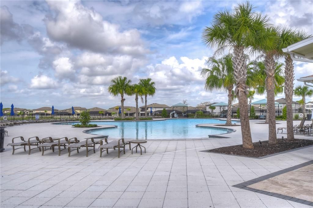 For Rent: $3,500 (5 beds, 4 baths, 3245 Square Feet)