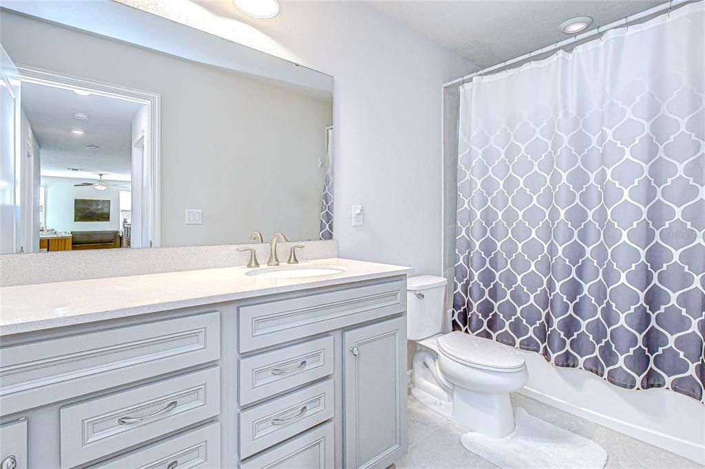 For Rent: $3,500 (5 beds, 4 baths, 3245 Square Feet)