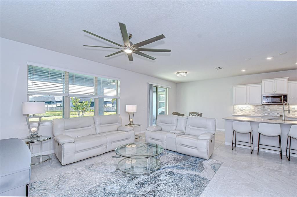 For Rent: $3,500 (5 beds, 4 baths, 3245 Square Feet)