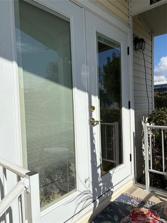 待售: $192,000 (2 贝兹, 2 浴室, 1056 平方英尺)