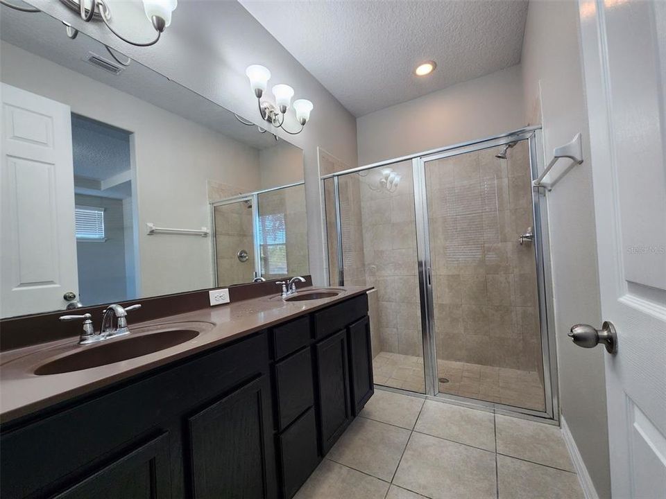 En Renta: $2,950 (4 camas, 2 baños, 1766 Pies cuadrados)