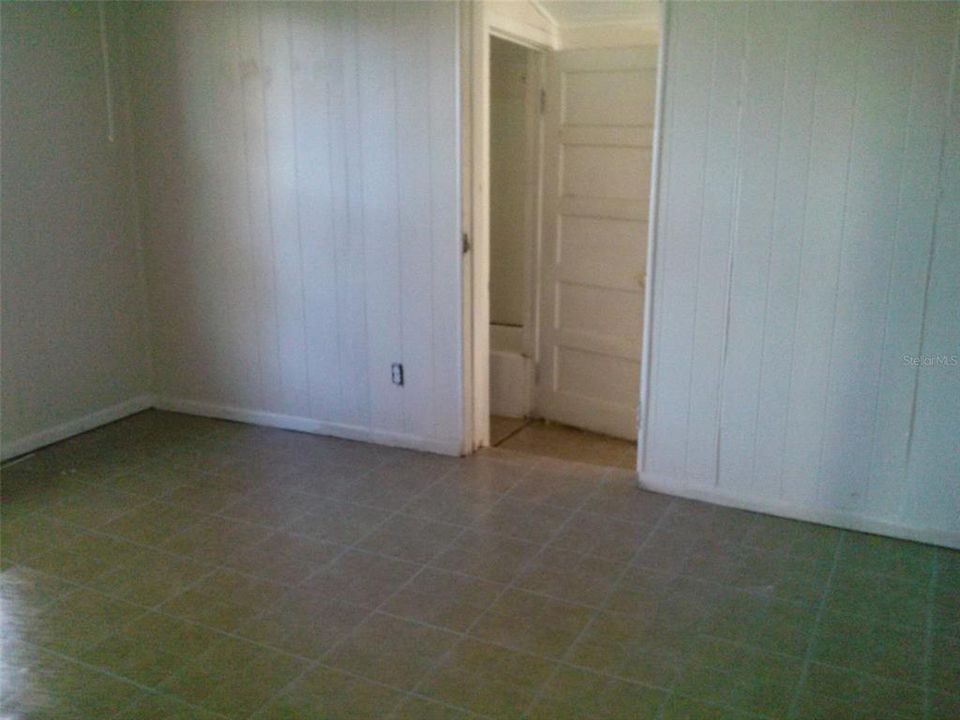 En Renta: $850 (2 camas, 1 baños, 702 Pies cuadrados)