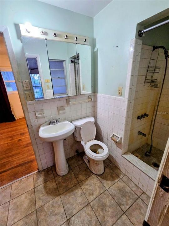 En Venta: $249,352 (3 camas, 2 baños, 1935 Pies cuadrados)