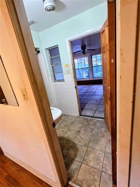 En Venta: $249,352 (3 camas, 2 baños, 1935 Pies cuadrados)