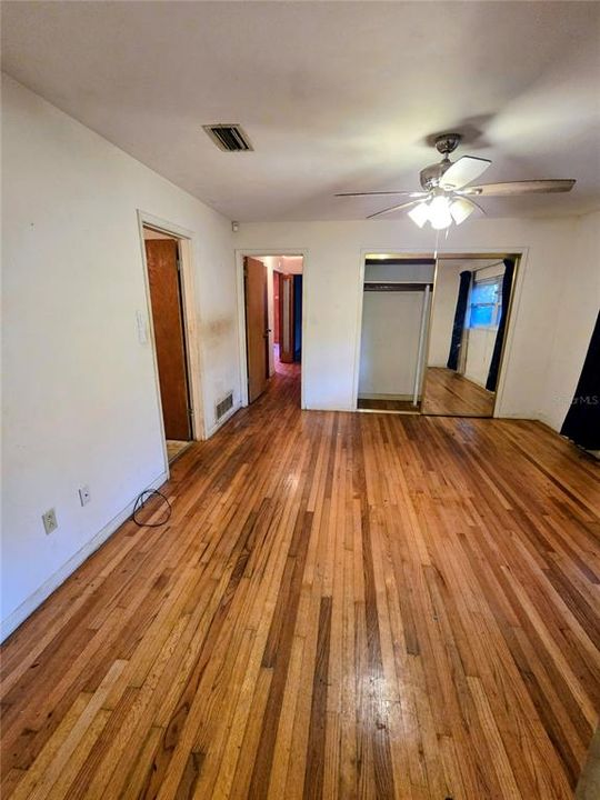 En Venta: $249,352 (3 camas, 2 baños, 1935 Pies cuadrados)