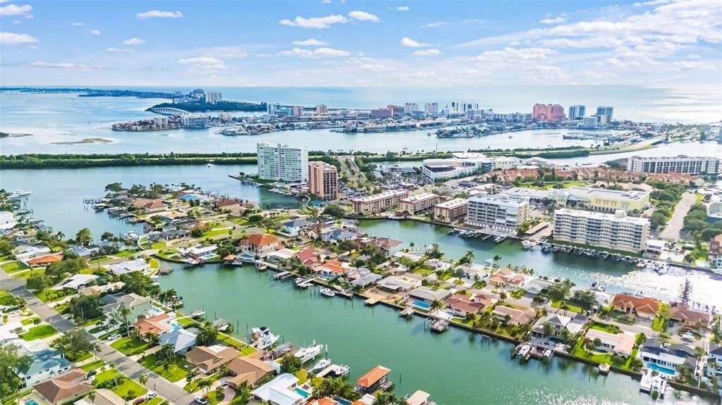 En Venta: $3,599,999 (5 camas, 4 baños, 5798 Pies cuadrados)