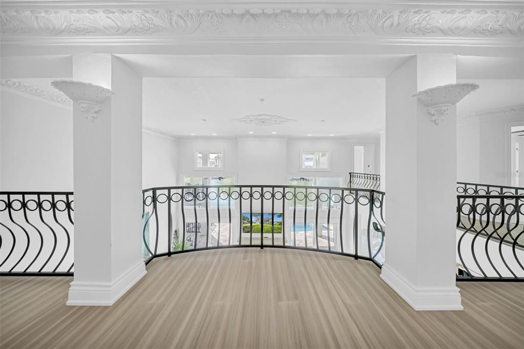 En Venta: $3,899,999 (5 camas, 4 baños, 5798 Pies cuadrados)