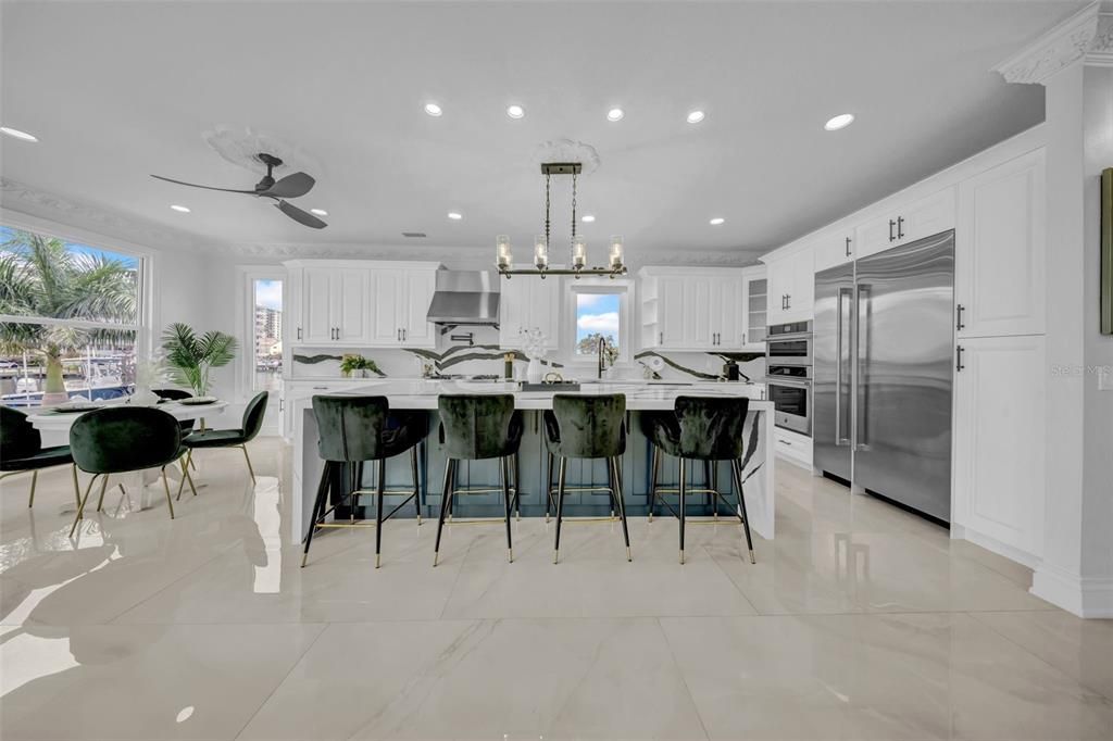 En Venta: $3,899,999 (5 camas, 4 baños, 5798 Pies cuadrados)