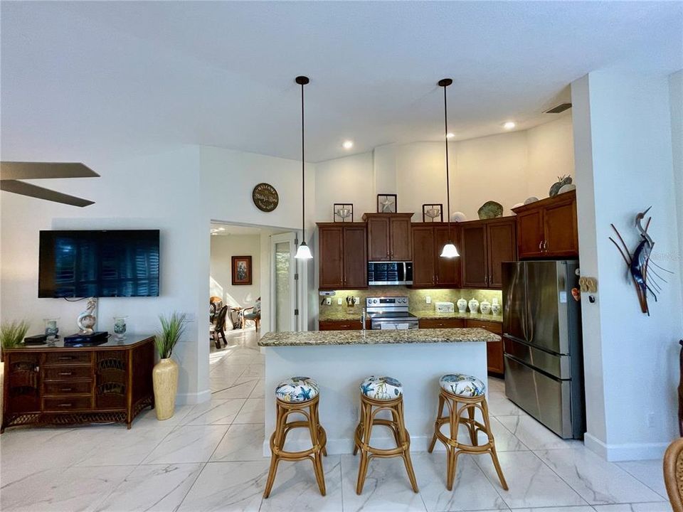 待售: $340,000 (3 贝兹, 2 浴室, 1471 平方英尺)