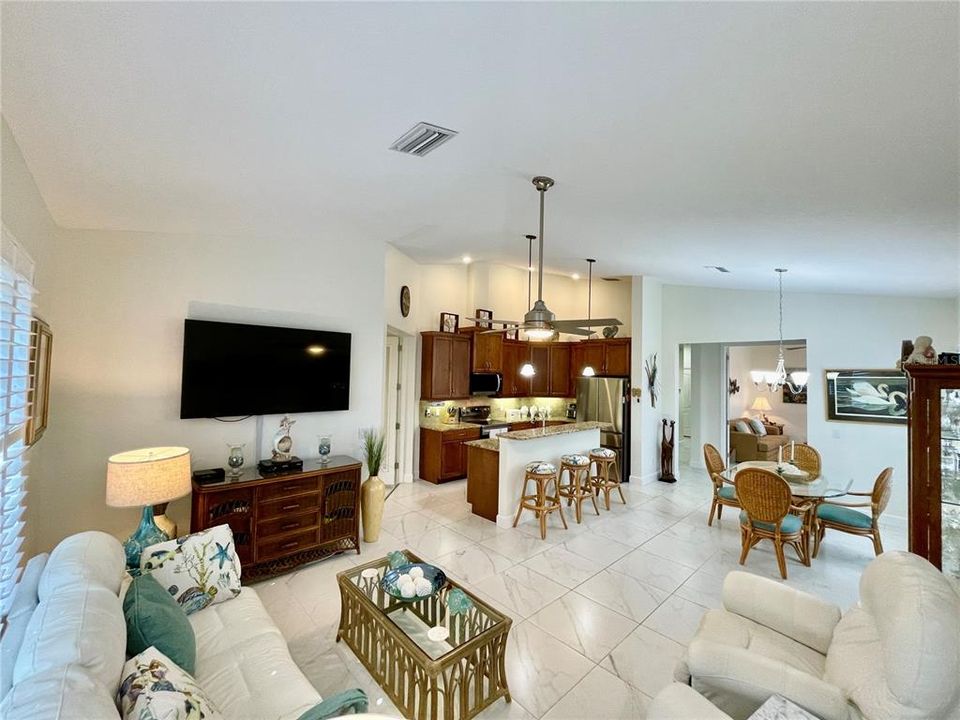 待售: $340,000 (3 贝兹, 2 浴室, 1471 平方英尺)