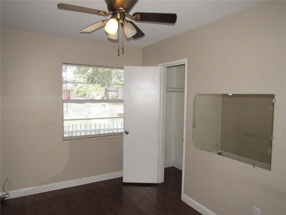 На продажу: $350,000 (3 спален, 2 ванн, 1776 Квадратных фут)