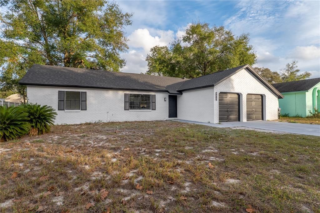 For Sale: $330,000 (3 beds, 2 baths, 1310 Square Feet)