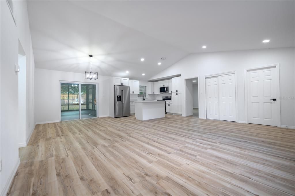 For Sale: $330,000 (3 beds, 2 baths, 1310 Square Feet)