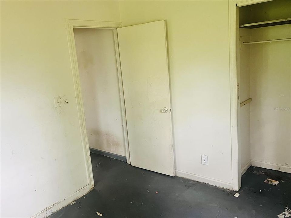 В аренду: $850 (2 спален, 1 ванн, 768 Квадратных фут)