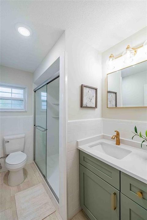 For Sale: $298,000 (3 beds, 1 baths, 1852 Square Feet)