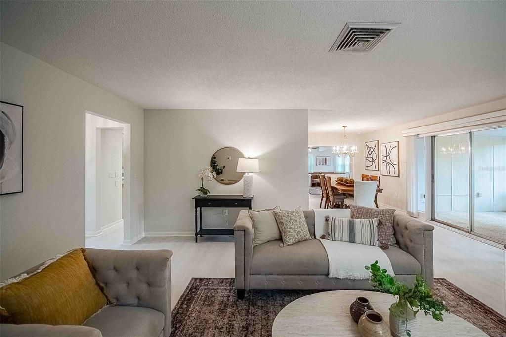 For Sale: $298,000 (3 beds, 1 baths, 1852 Square Feet)