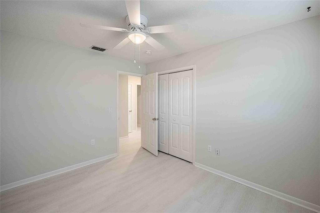 For Sale: $298,000 (3 beds, 1 baths, 1852 Square Feet)