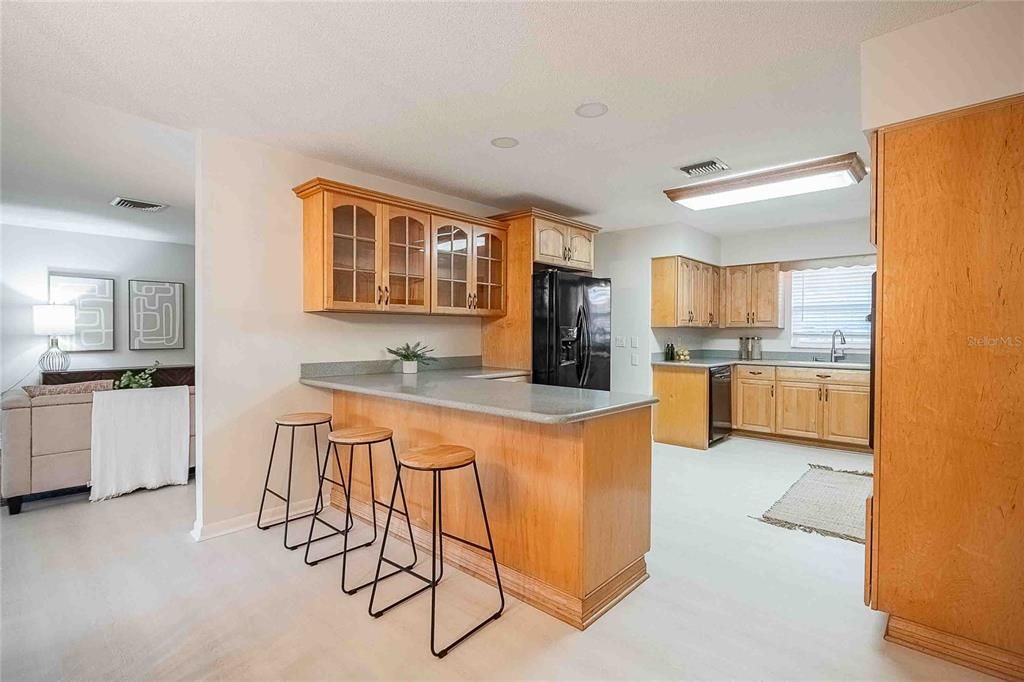 For Sale: $298,000 (3 beds, 1 baths, 1852 Square Feet)