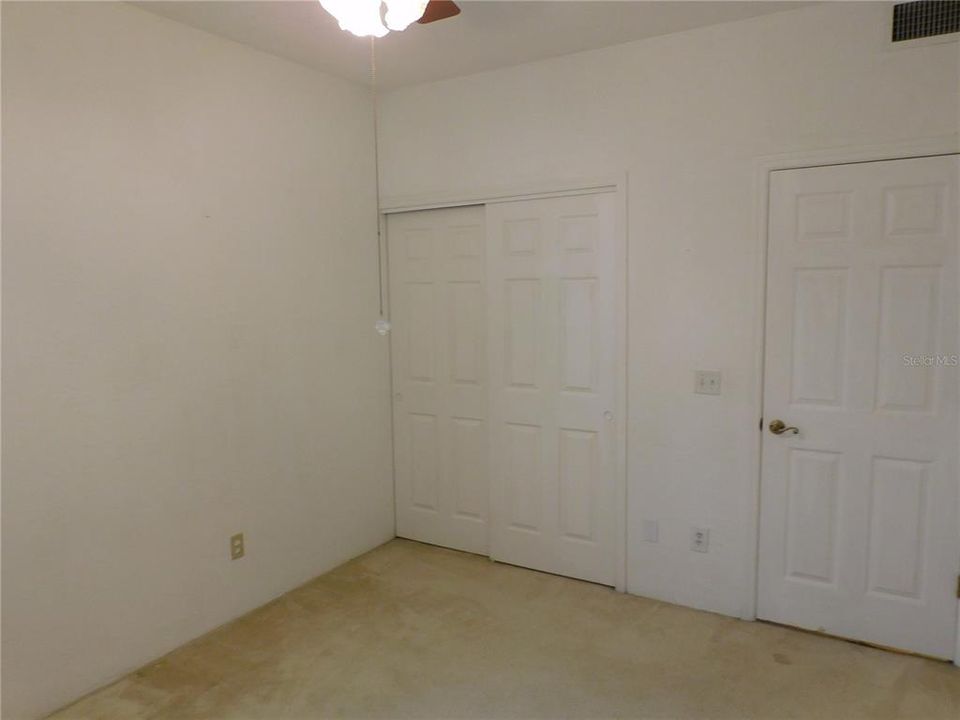 For Sale: $200,000 (2 beds, 2 baths, 1342 Square Feet)